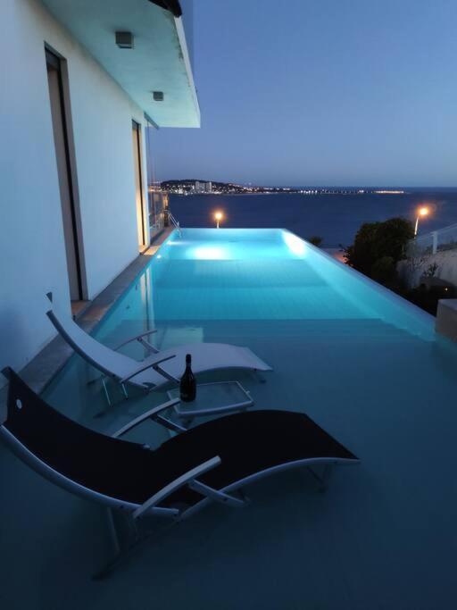 Modern With Sea & River View Pool And Gym. Villa
