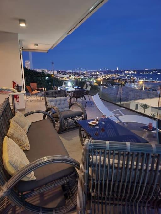 Modern With Sea & River View Pool And Gym. *